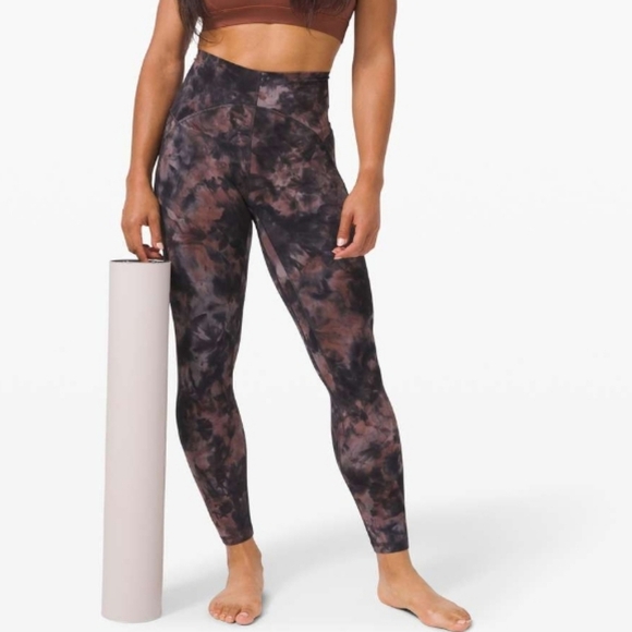Lululemon Unlimit High-Rise Tight 25" Keyhole - Picture 5 of 5